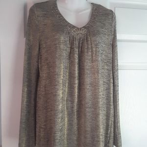 One World live and let live metallic top